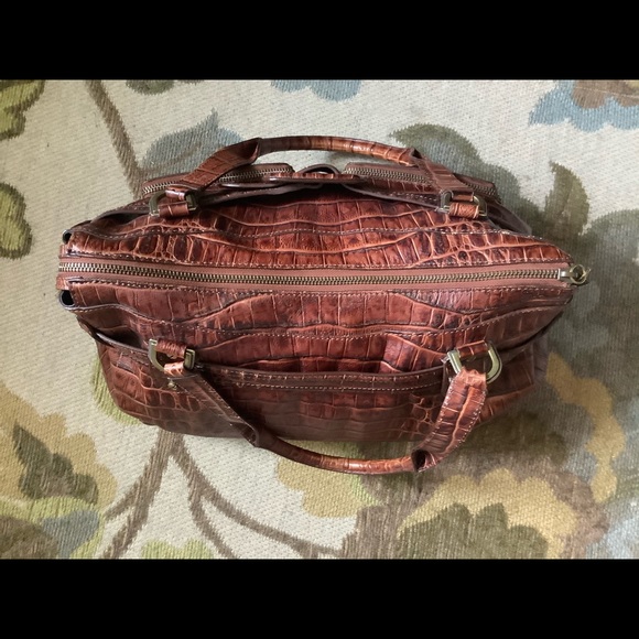 Cole Hahn Leather Bag and Dust Cover NWOT - Picture 16 of 16